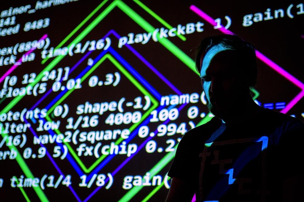 © Algorave Netherlands Coding Live © Algorave Netherlands Coding Live